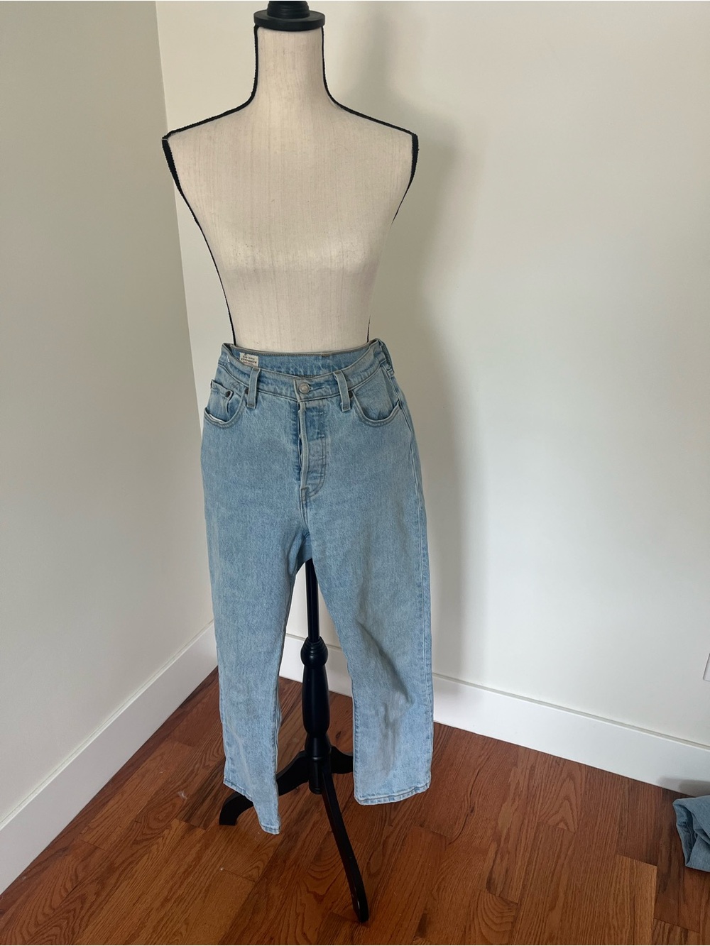 Levi's Light Blue Straight-Leg Women's Jeans